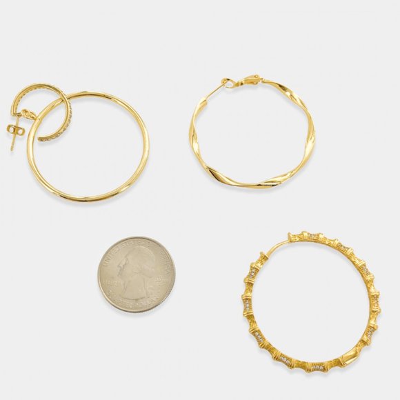 NEW Wavy Gold Hoop Huggie Earrings - Picture 5 of 5